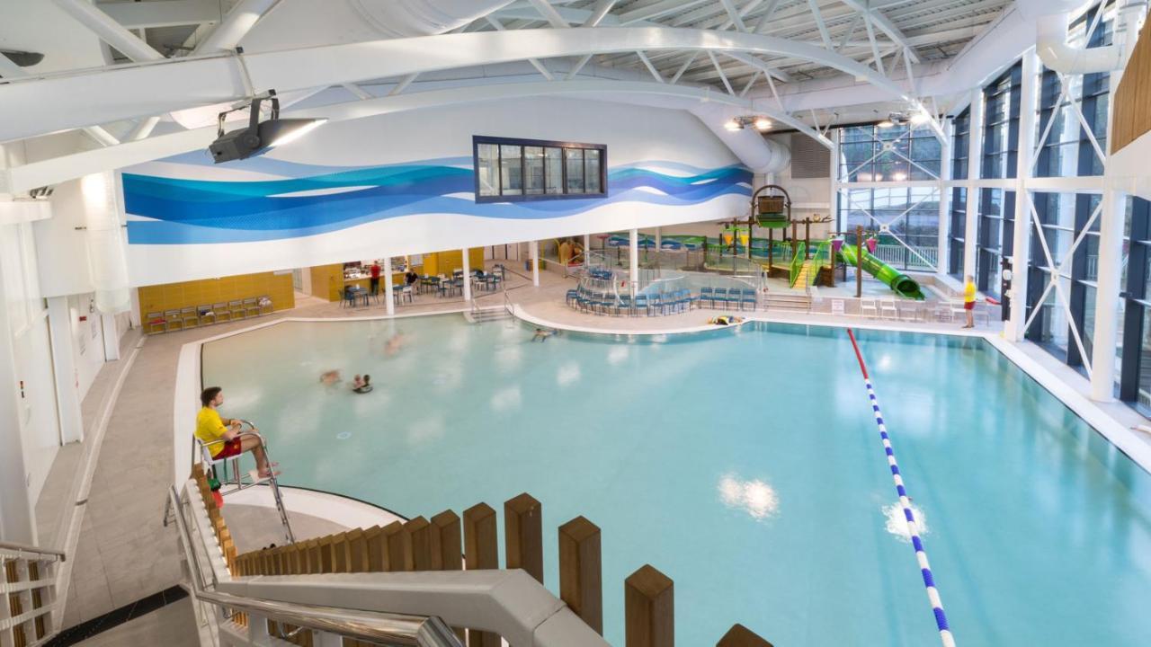 Spacious Primrose Lodge For 6 With Hot Tub At A Spa Resort Chudleigh Eksteriør billede